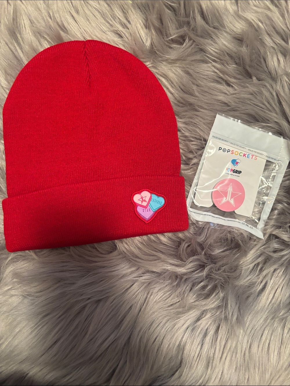 Jeffree Star Valentine’s Day beanie and pop socket